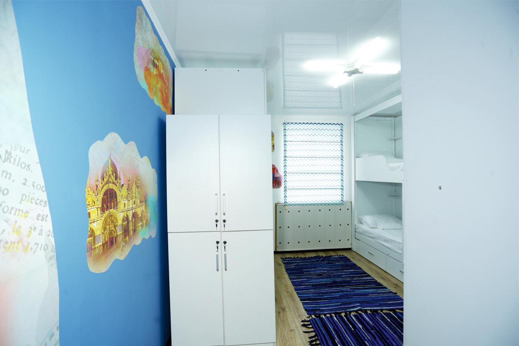 Хостел Interhouse Каракол Екстер'єр фото