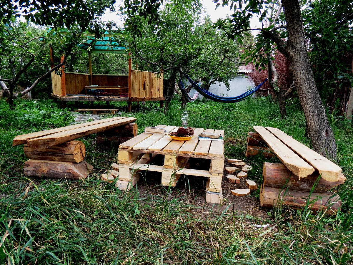 Хостел Interhouse Каракол Екстер'єр фото