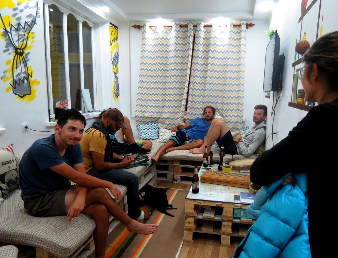 Хостел Interhouse Каракол Екстер'єр фото